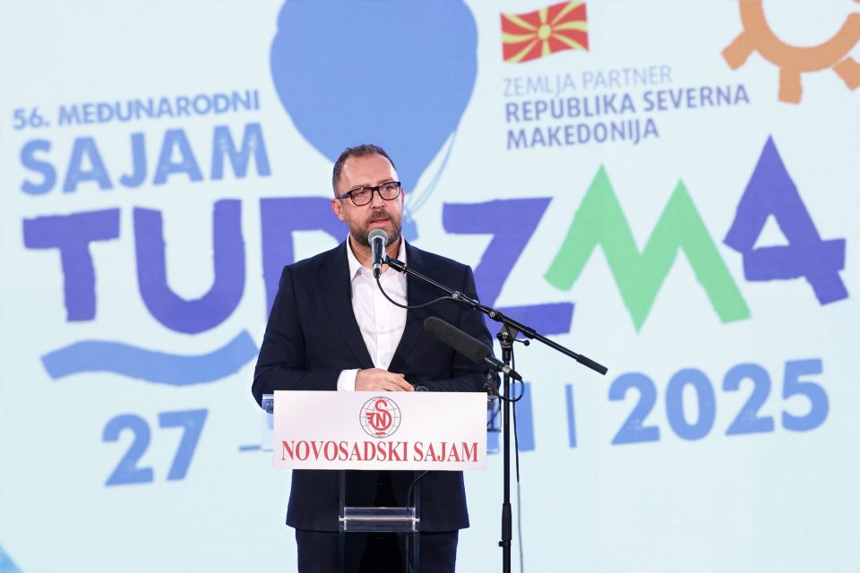 Љутков: Туризмот е мост што ги поврзува луѓето и културите, урива бариери и потсетува дека убавината на светот е најголема кога се споделува