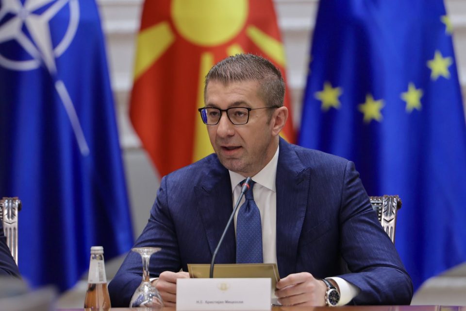 Мицкоски: Македонија е дом на различности кои не разделуваат, туку ја збогатуваат нашата заедничка национална приказна