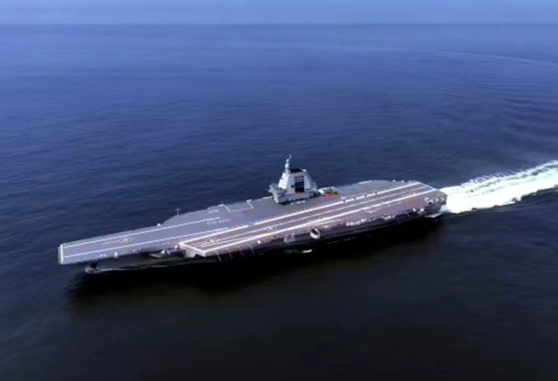 Пуштен во употреба кинескиот носач на авиони Фуџијан