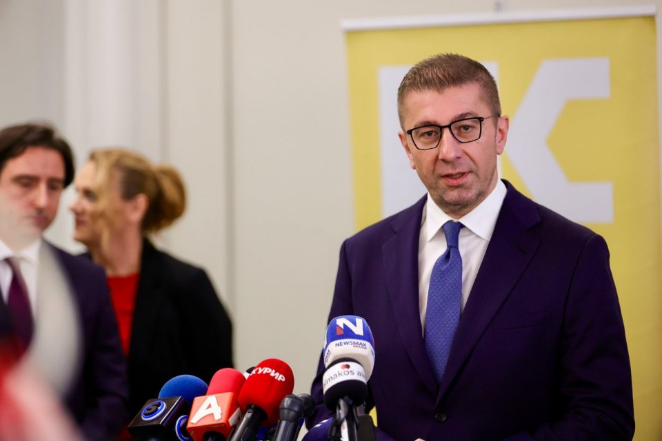 Мицкоски: Покачувањето на пензиите го подига животниот стандард, Уставниот суд ќе покаже дали има поинакви намери