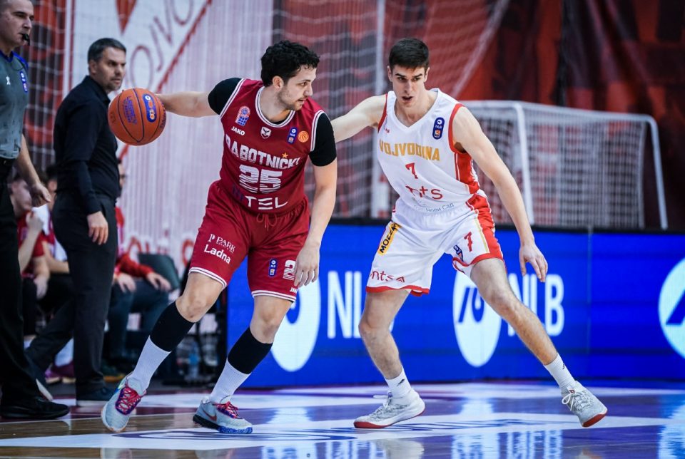 Дилема за Виктор Ефремовски: Врвни резултати има, но повик за репрезентација-НЕ!