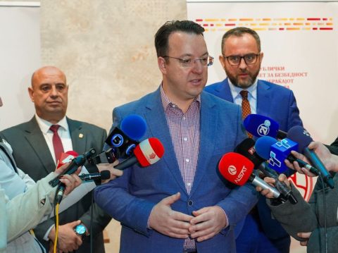 Николоски: Вложуваме во модерни автопати да ја подигнеме безбедноста и да ги намалиме сообраќајните незгоди