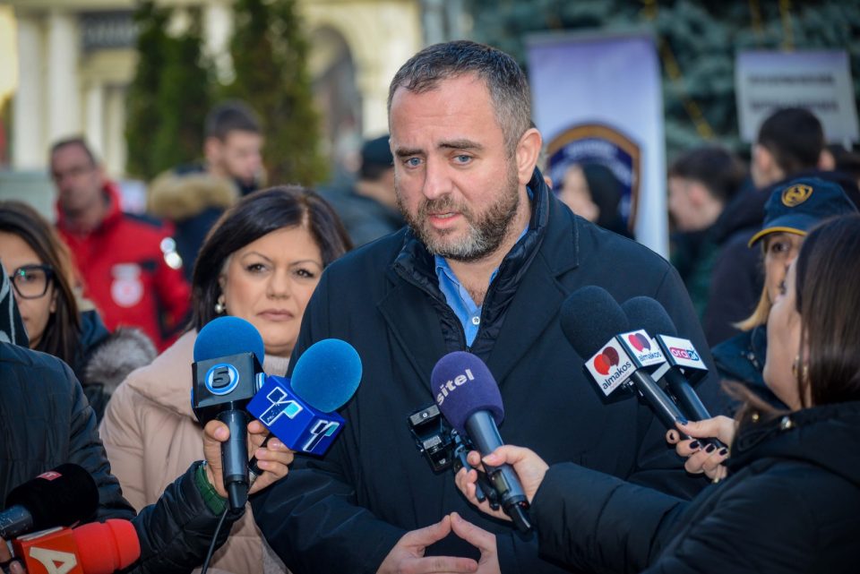 (ВИДЕО) Кампања „Сигурни празници, без употреба на пиротехника“ – годинава запленети трипати повеќе пиротехнички средства