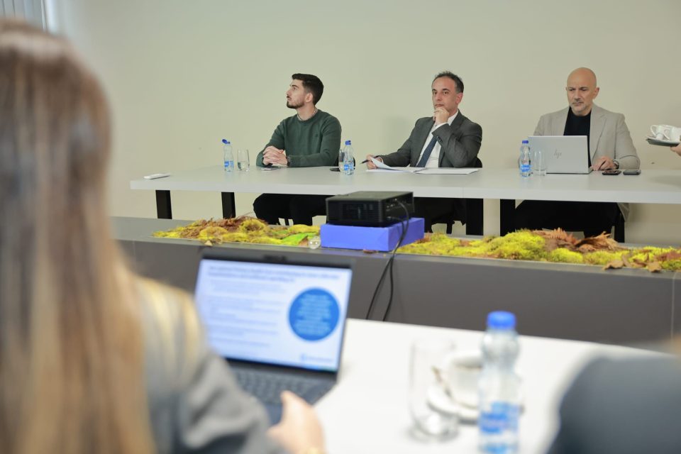 Алиу со претставници на Светска банка: Презентација на приоритетните области за инвестиции во здравството