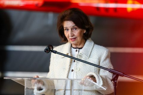 Сиљановска-Давкова: Не е случајна огромната доверба на граѓаните во Армијата