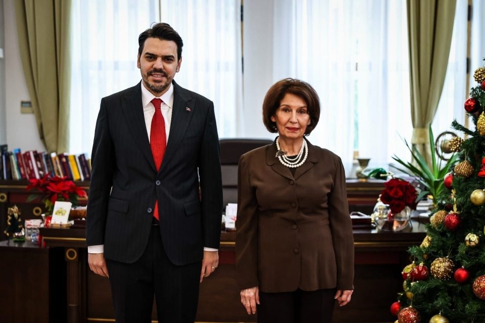 Средба на Сиљановска-Давкова со Абдула Ерен, претседател на ТИКА