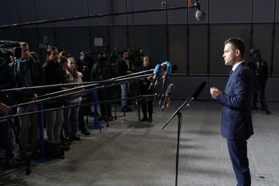 Муцунски: Западен Балкан треба да остане во засилен фокус на НАТО и ЕУ