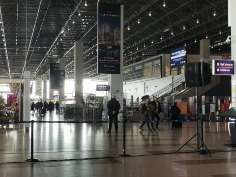 Николоски: Работиме на зголемување на капацитетите и модернизирање на аеродромите