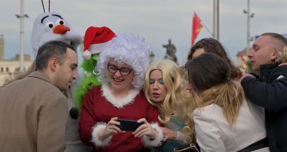 По неколку години, Скопје повторно ќе ја почувствува новогодишната магија: Во понеделник осветлување на градот! (ВИДЕО)