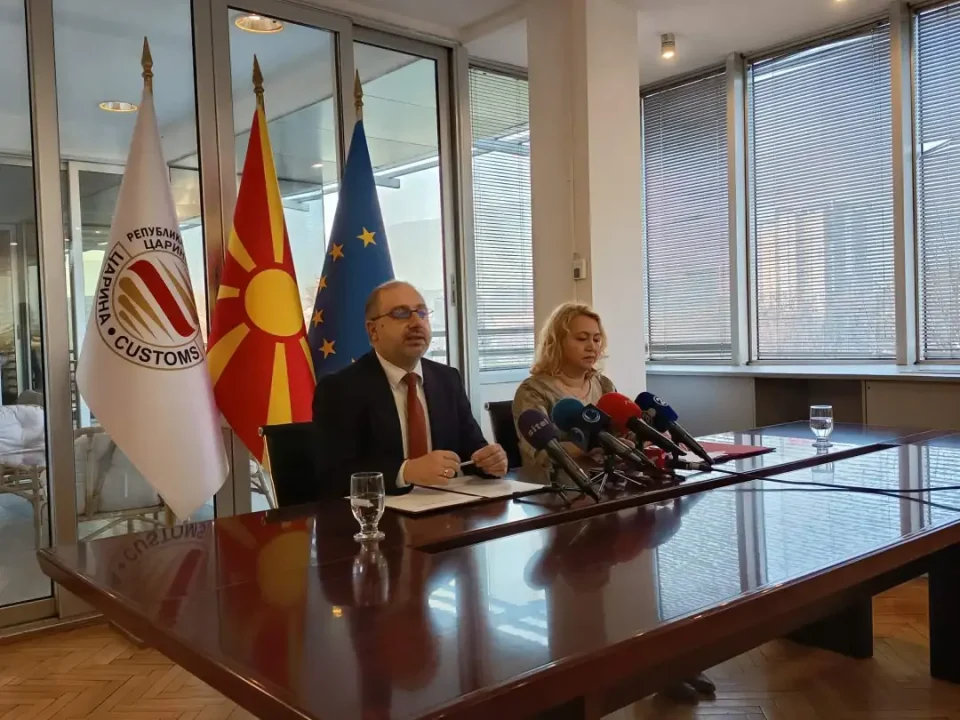 Николовски: Измените на Законот за ДДВ коректни за бизнисот и граѓаните, никого нема да „удрат по џеб“