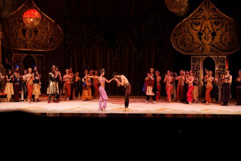 Изведба на балетскиот бисер, Шехерезада од Николај Римски-Корсаков на сцената на Националната опера и балет