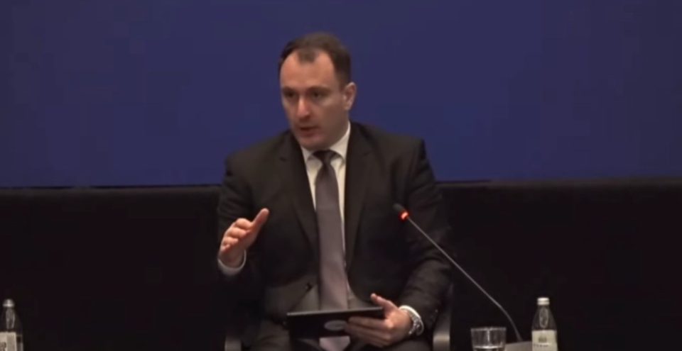 Андоновски: Се воведува единствен електронски број на граѓанинот