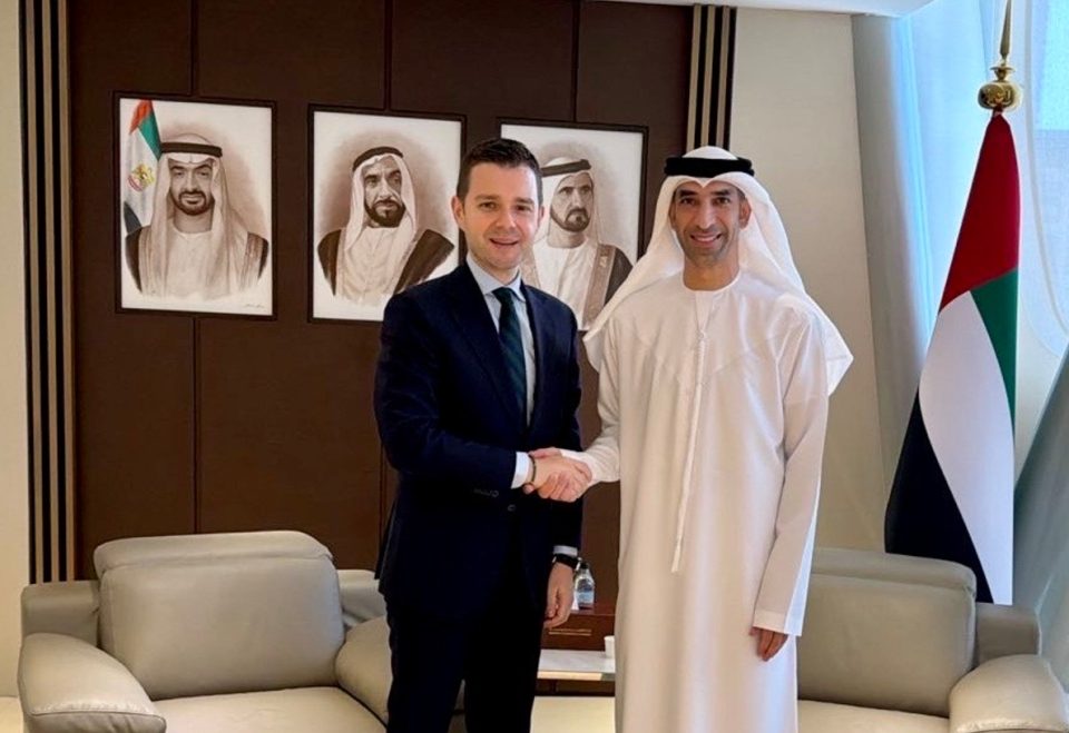 Потврдени одличните односи меѓу Македонија и ОАЕ: Средба на министерот Муцунски со Тани бин Ахмед Ал Зејуди