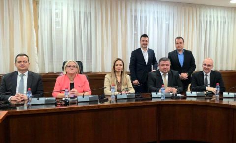 Пренџов: Усвоена Резолуцијата против нелегалната миграција, СДСМ и Левица не присуствуваа