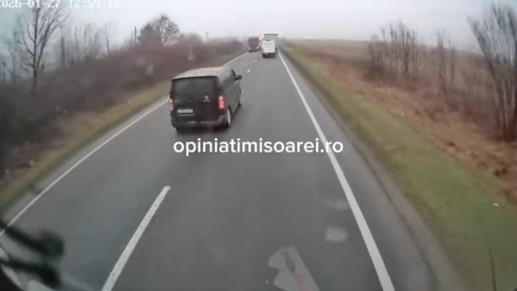 Во сообраќајна несреќа во Романија загинаа седум лица, меѓу нив и навивачи на грчкиот фудбалски клуб ПАОК