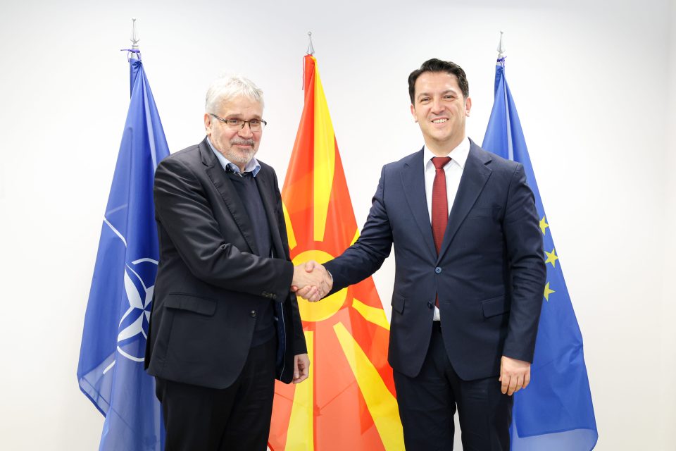 Сали на средба со Амбасадорот на Унгарија