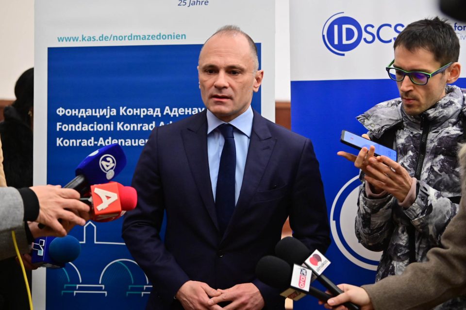 Маските паднаа: Филипче призна дека стојат зад протестите на ССМ