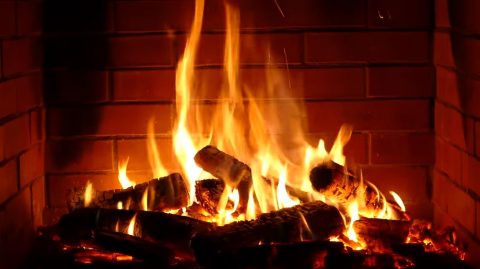 ВИДЕО: Приказна за каминот