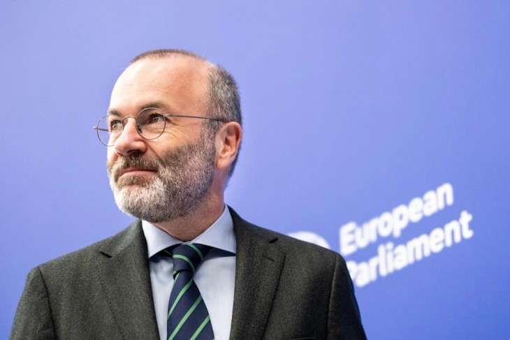 Вебер ја возобнови идејата за спојување на функциите претседател на Европскиот совет и на ЕК