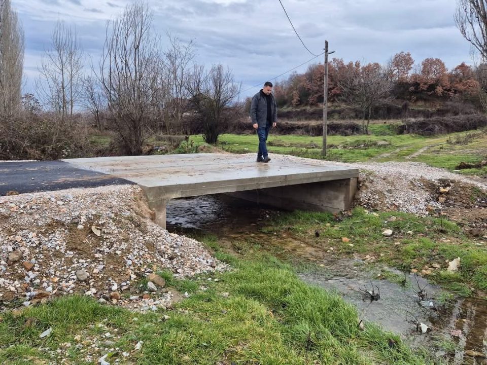 Општина Василево изгради мост во близина на училиштето во Едрениково