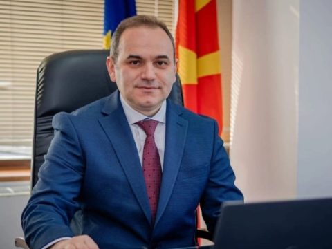 Заменик министерот за образование поднесе оставка (ДОКУМЕНТ)