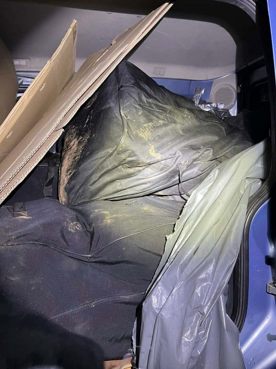 ДЕТАЛИ: 8 торби полни со марихуана, еве како се одвивала вчерашната акција