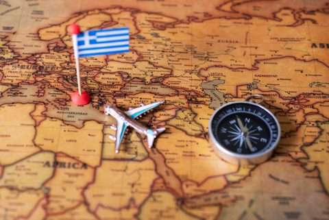 Постепено се нормализира воздушниот сообраќај во Грција