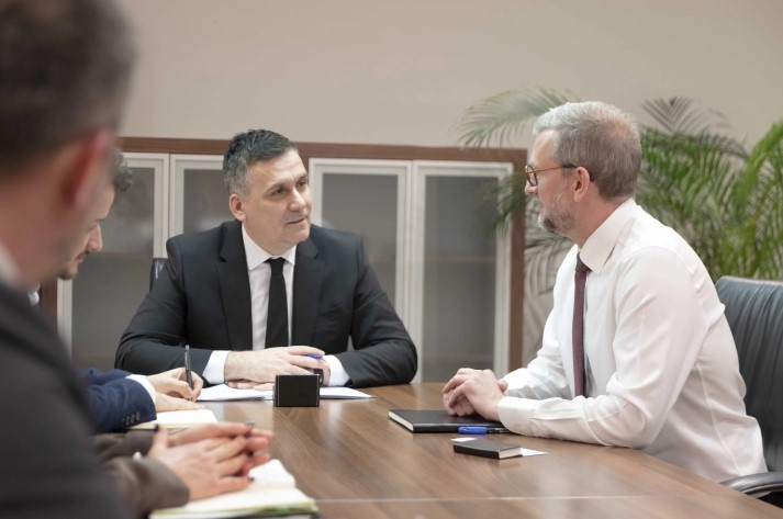 Хоџа – Габриел: Стратешко партнерство со ЕИБ за европски инвестиции во животната средина