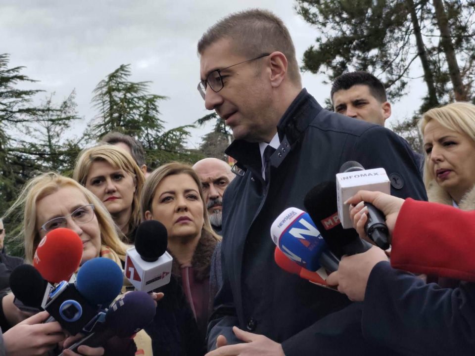 Мицкоски: Очекувам проблемот со превозниците да се реши, од септември се разговара со ЕК