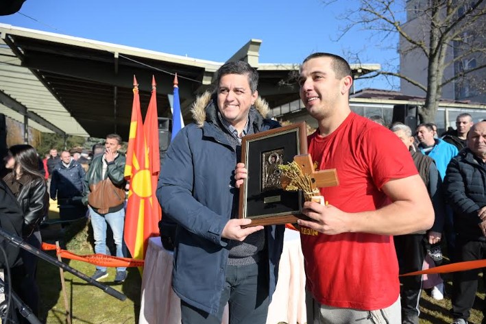 Во општина Илинден светиот крст кај Марио Димитријевски