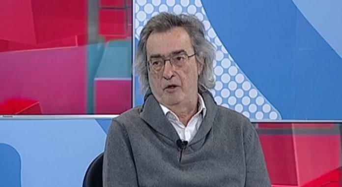 Донев: Клинец во ковчег!?