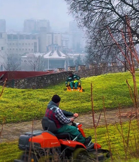 ВИДЕО: Сите екипи на терен, се средува скопското Кале