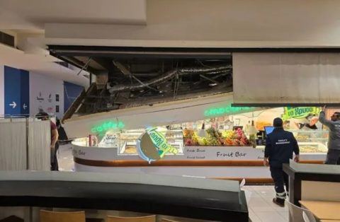 ВИДЕО: СЕ УРНА ДЕЛ ОД ТАВАНОТ ВО „КОСМОС“ ВО СОЛУН Повредена една жена