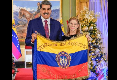 Трамп: Мадуро и неговата сопруга патуваат за Њујорк