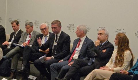 Дијалог за инвестиции и нови порти за развој: Мицкоски на панел заедно со американскиот секретар за енергетика