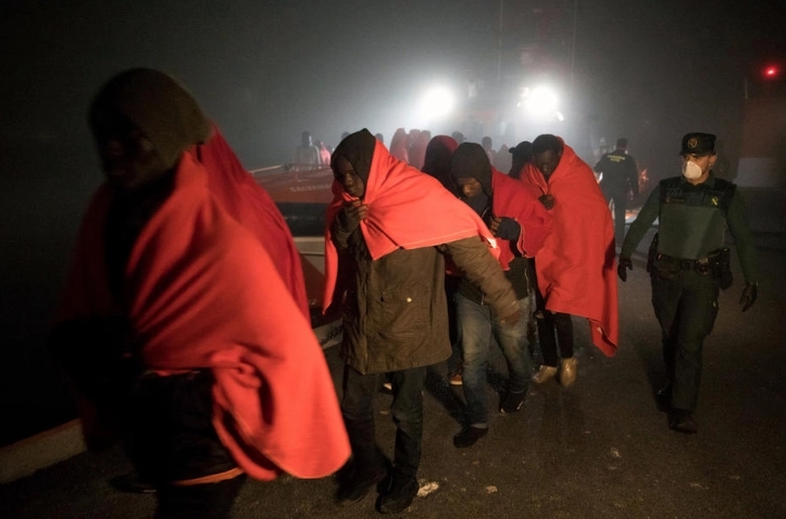 Шпанија против отворање центри за мигранти надвор од територијата на ЕУ