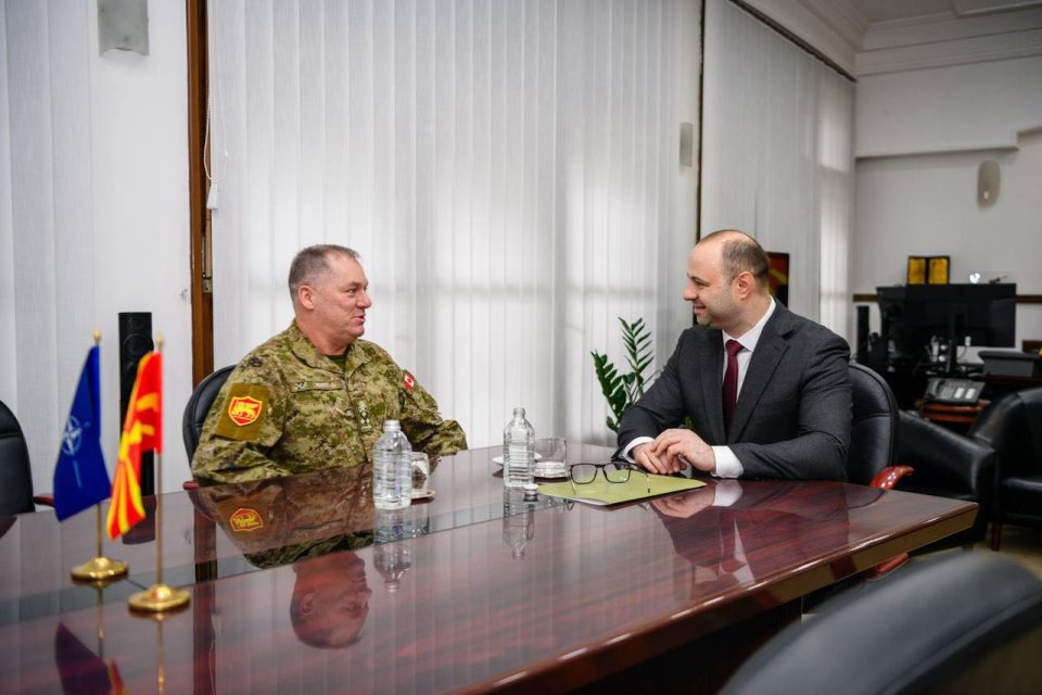 Мисајловски на средба со генерал-потполковник Питер К. Скот: Македонската Армија продолжува со активен и видлив придонес во НАТО операциите