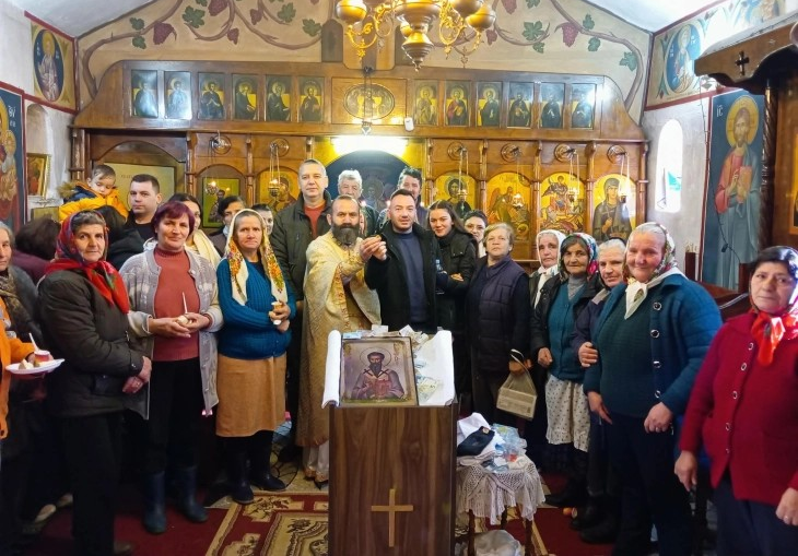 Македонците во Албанија го одбележаа празникот Василица, најбројни во селото Леска