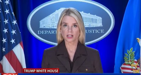 Бонди: Мадуро и неговата сопруга „наскоро ќе се соочат со американската правда на американска територија“