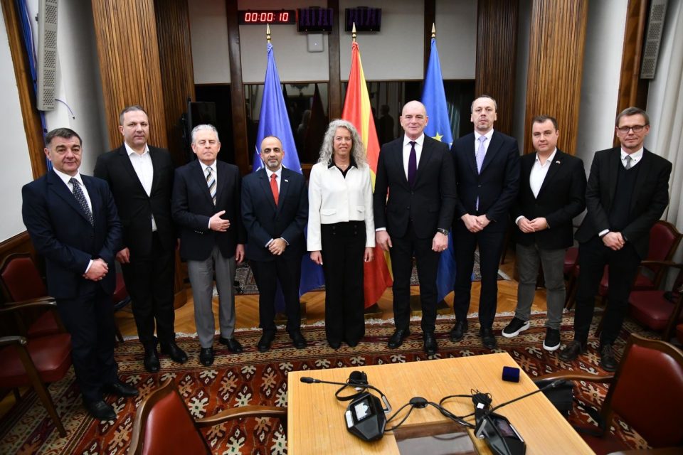 Пренџов: Продлабочување на билатералната соработка во областа на одбраната и безбедноста со Израел