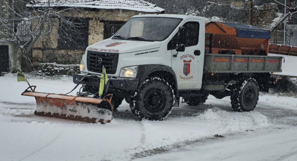 Стојкоски: Од раните утрински часови целосна мобилизација на терен