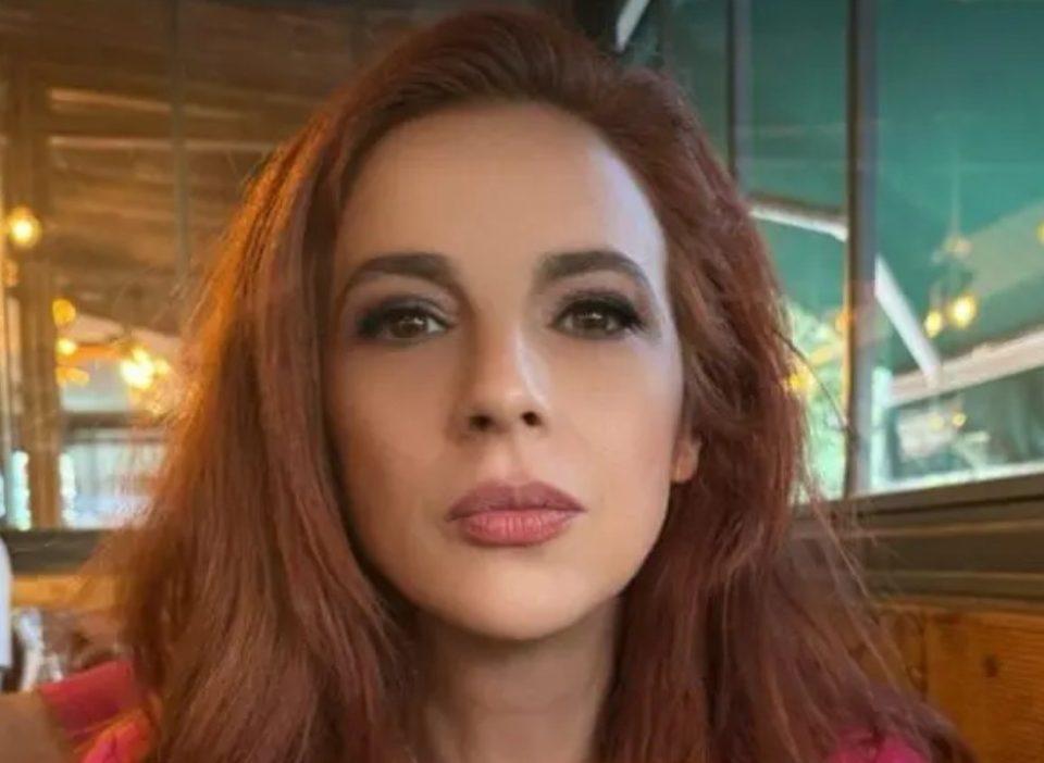 Кога работничка солза е сценски декор