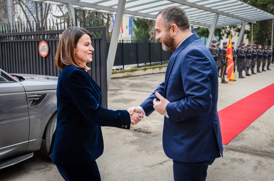 Тошковски – Кочиу: One Stop систем и со Албанија и нов Центар за полициска и царинска соработка