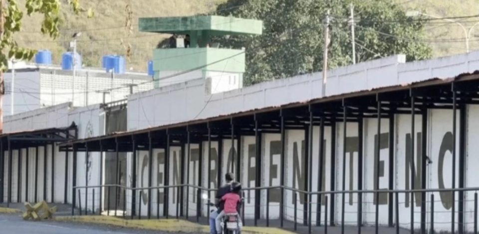 Венецуелската влада ќе ослобиди 116 политички затвореници