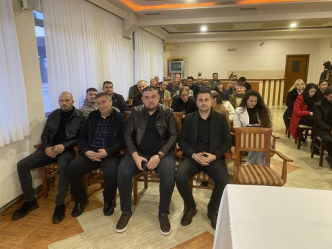 Општина Василево ќе набави камион за собирање смет