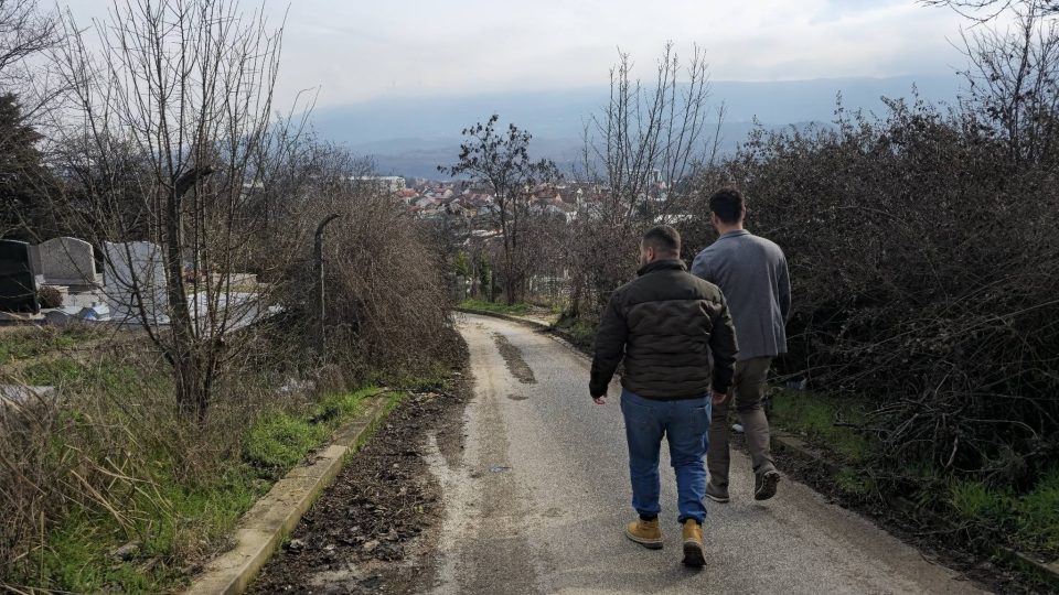 Се уредува влезот на гробиштата во Ѓорче Петров