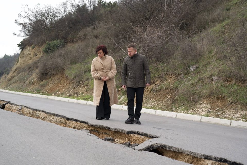 Стаменкоска Трајкоска: Патот кон Теферич е затворен за сообраќај