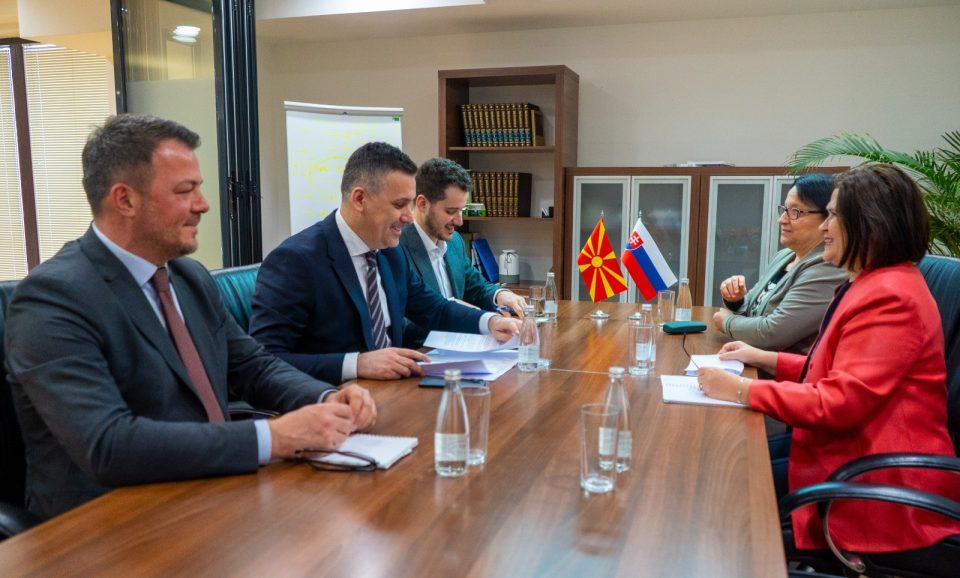 Хоџа-Хрисчова: Создаваме можности и соработка за понатамошно зацврстување на партнерството