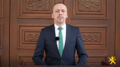 Петрушевски: СДС беше сојузник на криминалот на Груби, затоа денеска толку силно го бранат