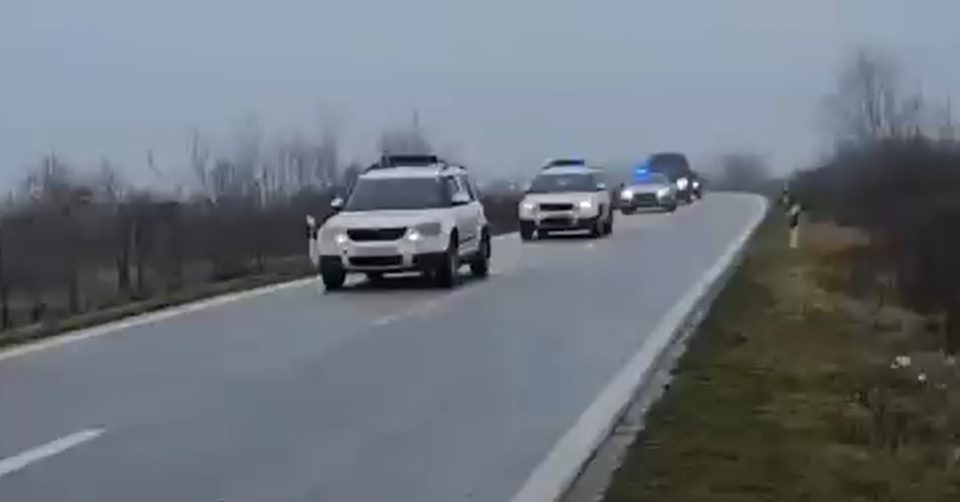 Од фирма блиска на СДСМ и Заеви утрово извадени 21 тон марихуана (ВИДЕО)